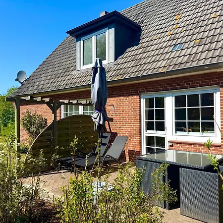 Jaardenhuug - Eg Apartment Utersum